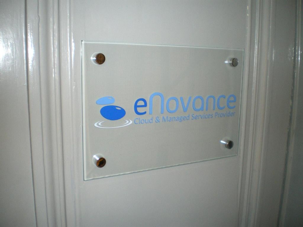Plaques signalétiques