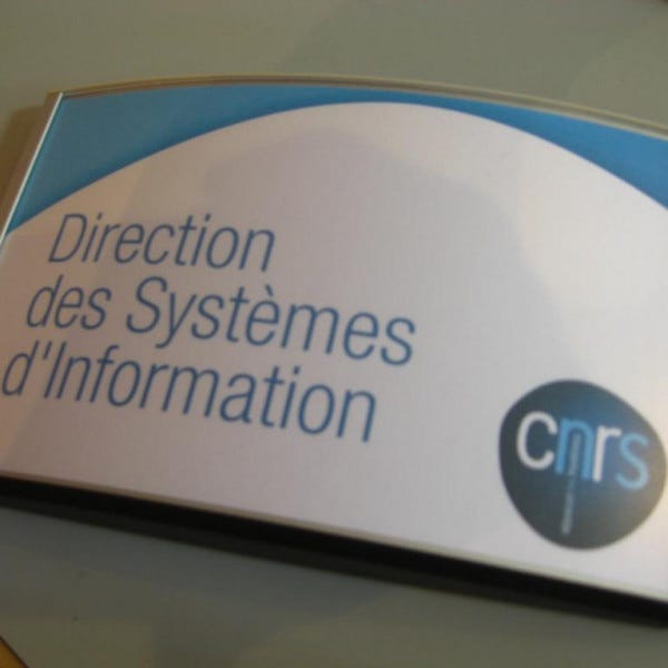 plaque directionnelle signaletique interieure issy les moulineaux signarama