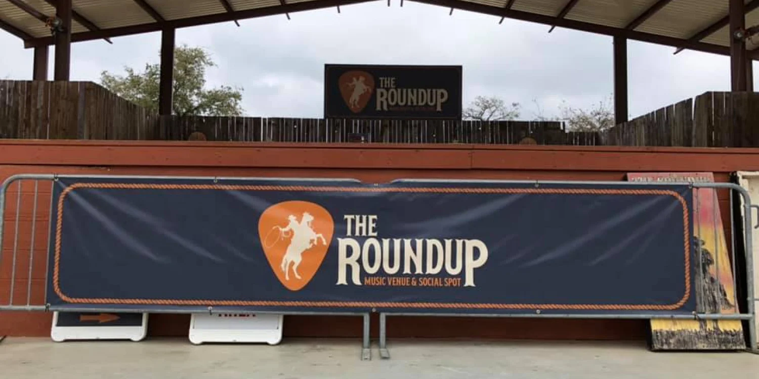 Vinyl & Outdoor Banners
