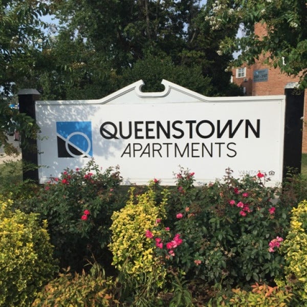 Wood Monument Sign Refurbishsignarama Silver Springqueenstown Apts2small