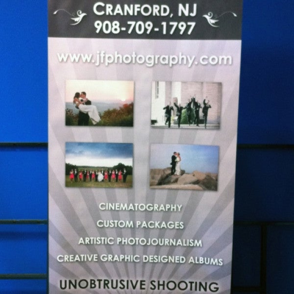 Photography Banner Stand_Roseland