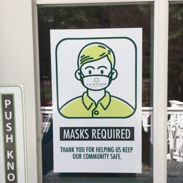 La Maison_Mask_Roseland
