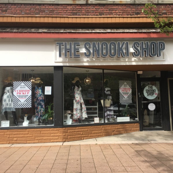 SNOOKI Channel Letters_Roseland
