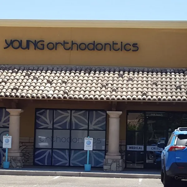Building Sign- Young Orthodontics