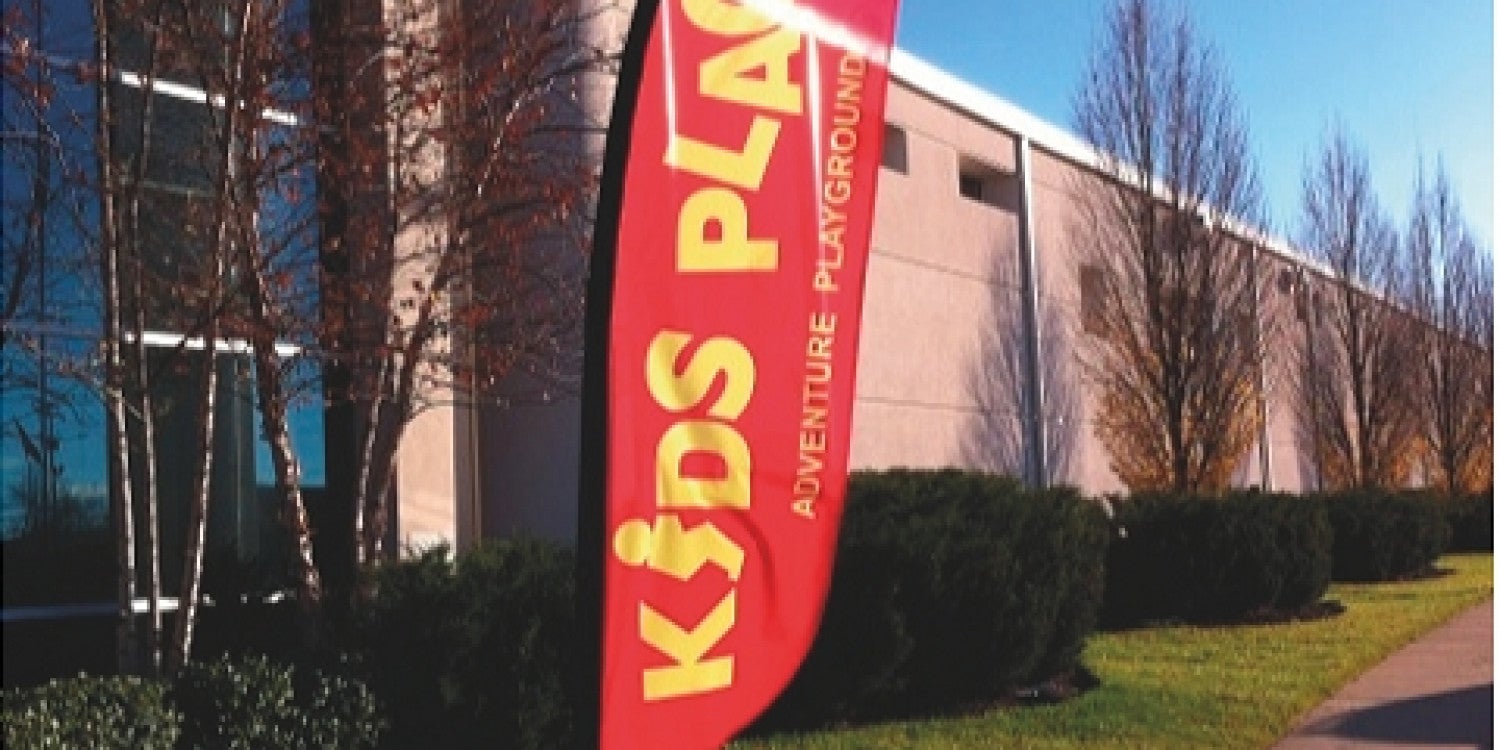 Teardrop Banners & Flags
