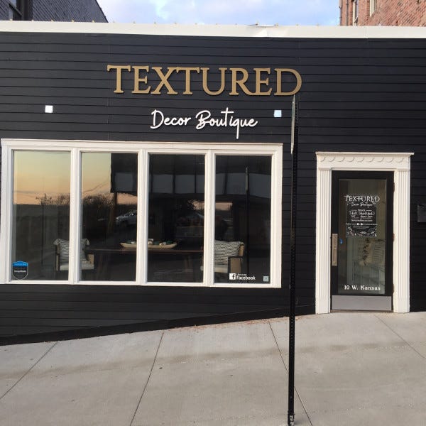 non illuminated letters for storefront sign