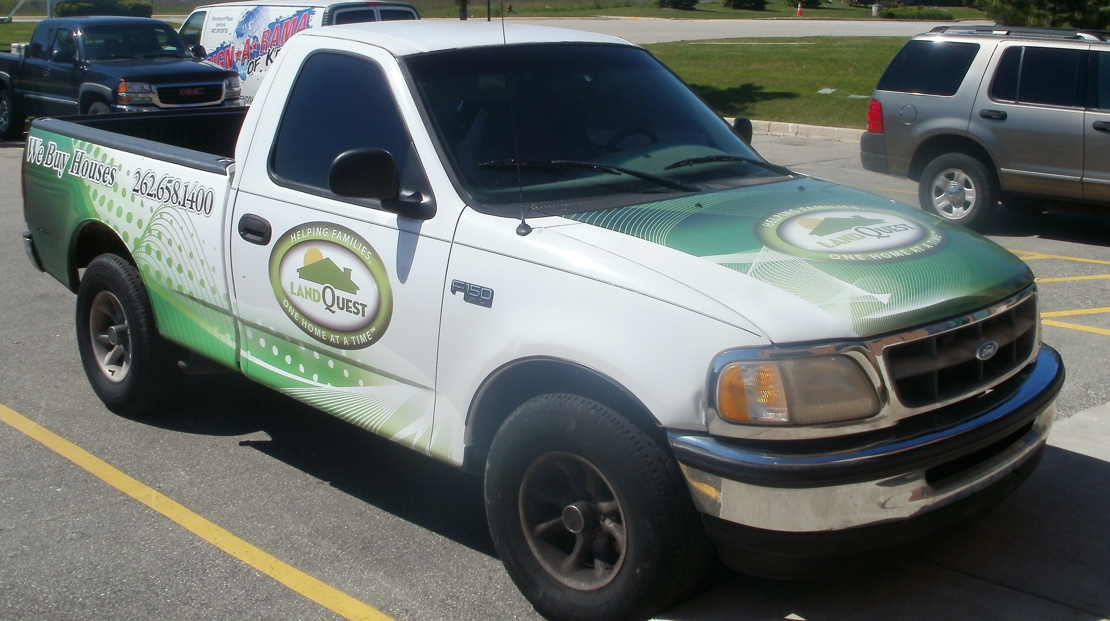 Custom Vehicle Graphics to Promote Your Business