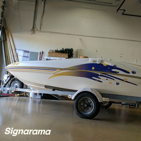 boat graphics carousel 3