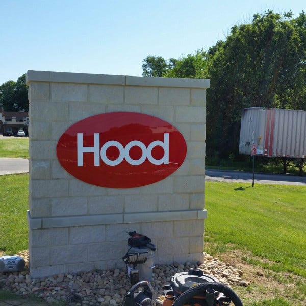 Monument Sign - Hood