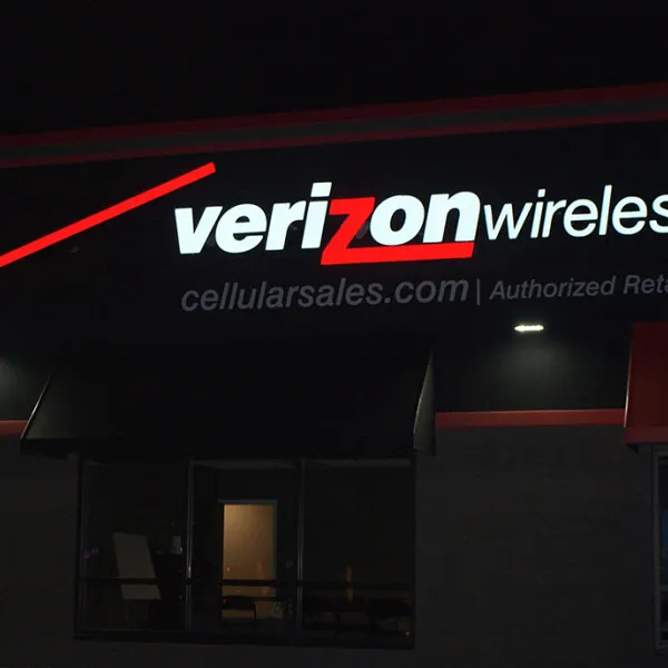 Channel Letters Verizon South Burlington Vt