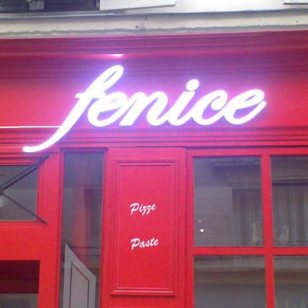 Lettres lumineuses- PARIS 17