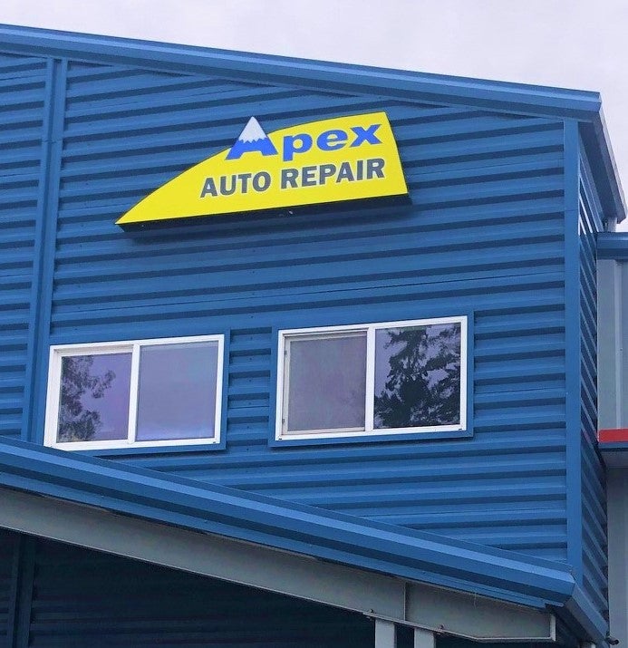 Illuminated & Lighted Signs