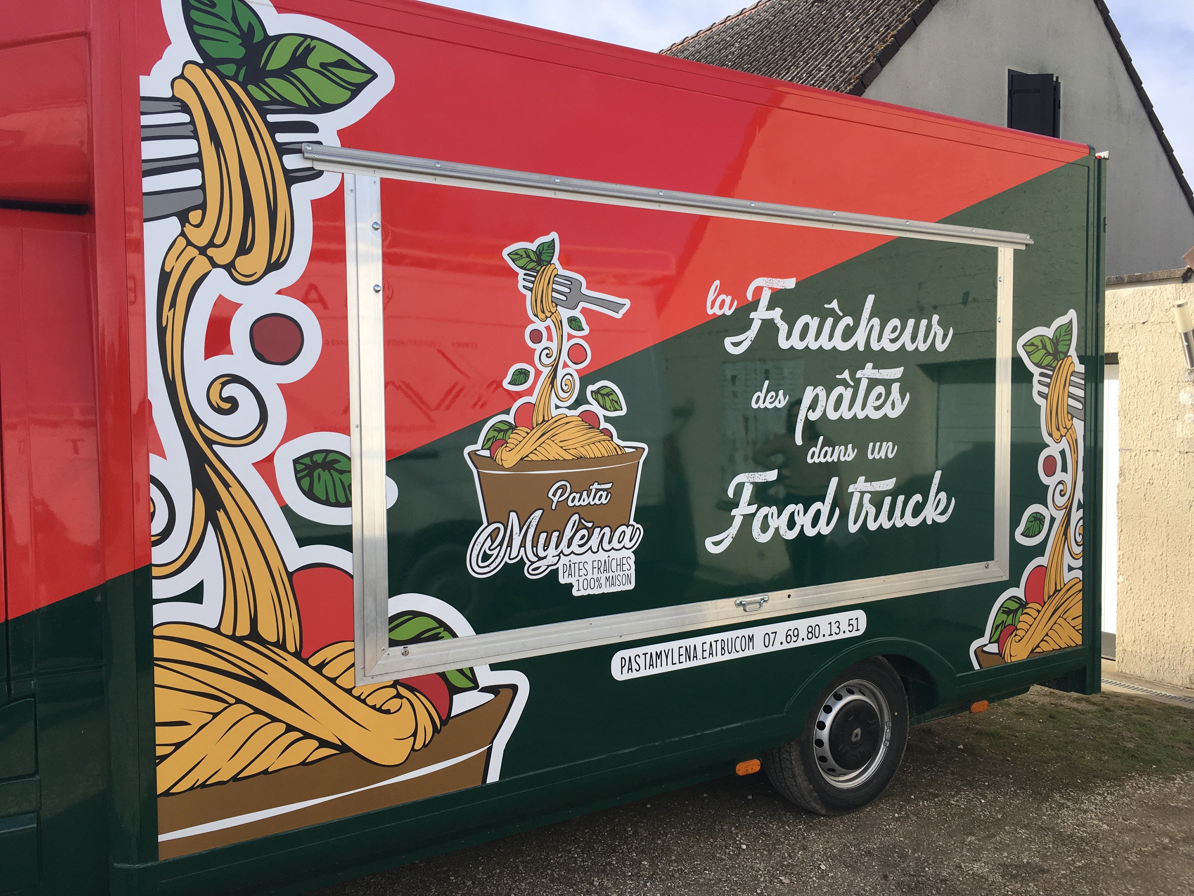 LE COVERING SUR FOOD TRUCK