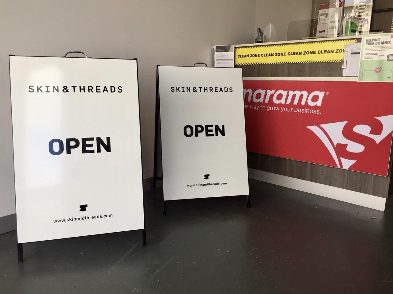 Lightbox & A-Frames - Skin & Threads