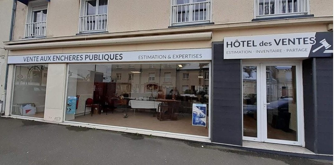 Enseigne Commissaire priseur - Le Mans