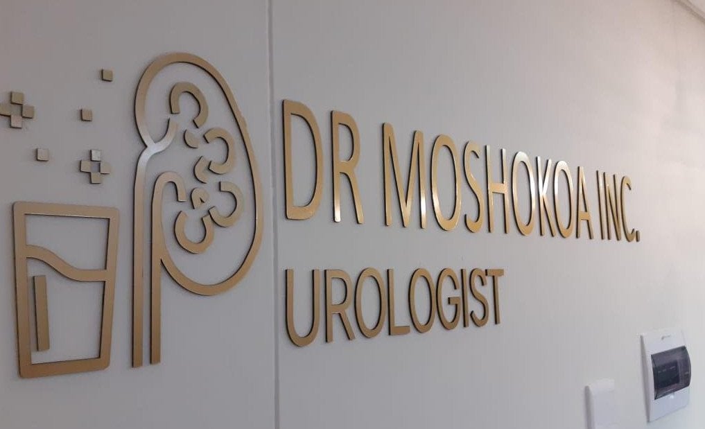 Reception Signage > Dr Moshokoa Inc
