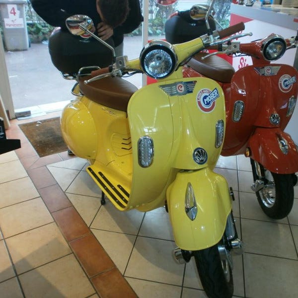 Marquages stickers pour flotte de véhicules (scooters)