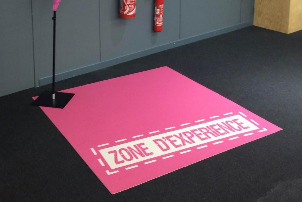 TAPIS PERSONNALISES - LOGOTAGE DE TAPIS D'ACCUEIL by SIGNARAMA MONTPELLIER