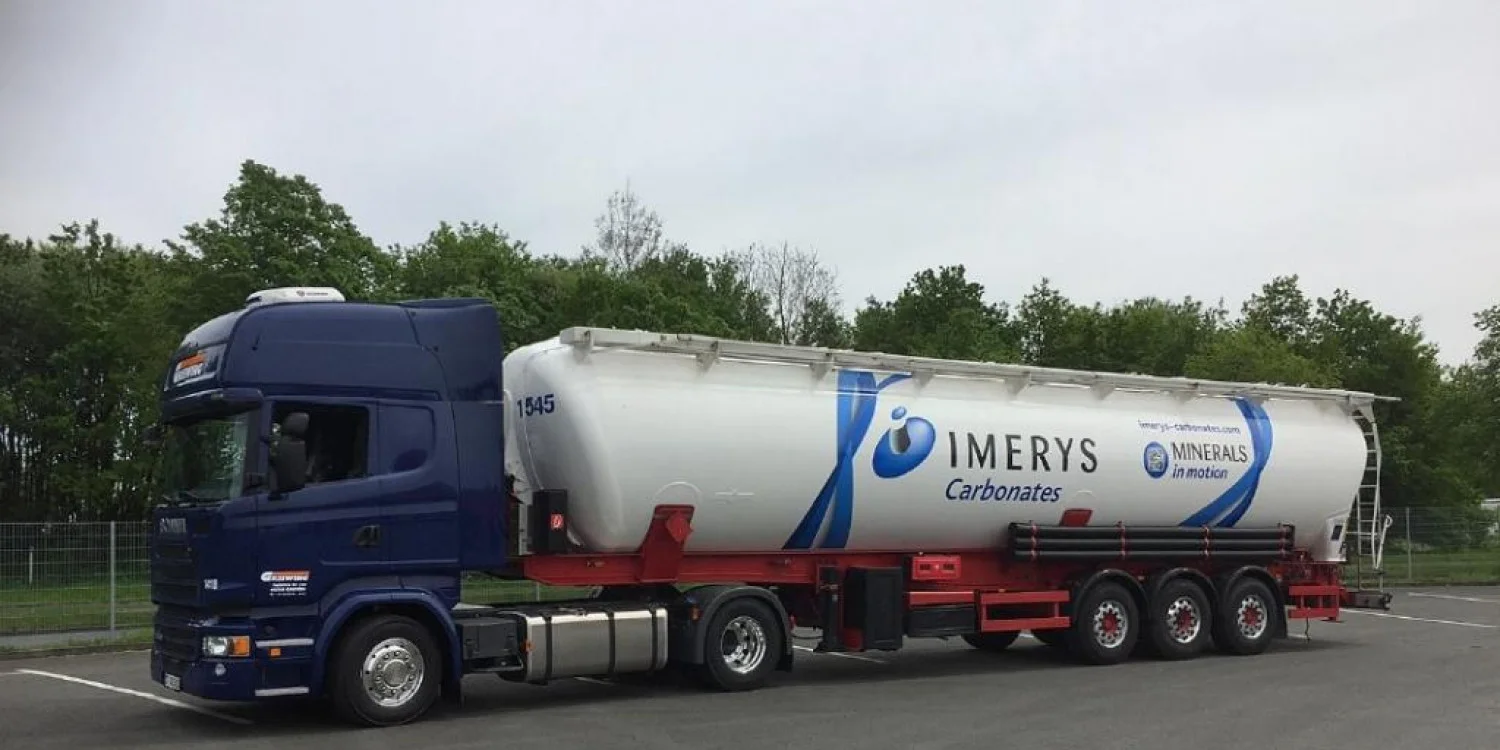 Lettrage camion