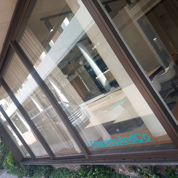 Edwards and Co Vinyl Lettering - Signarama Sydney CBD South
