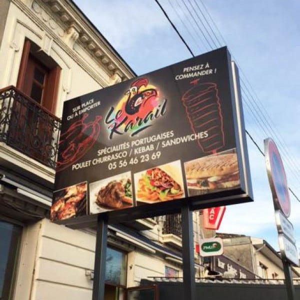 Décoration d un caisson double face lumineux Réalisation et pose par Signarama Bordeaux Sud