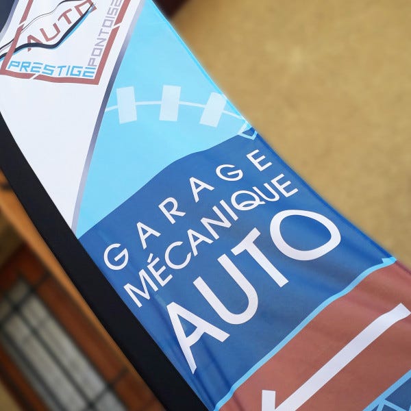drapeau-flamme-conception-graphique-aube-signarama-troyes