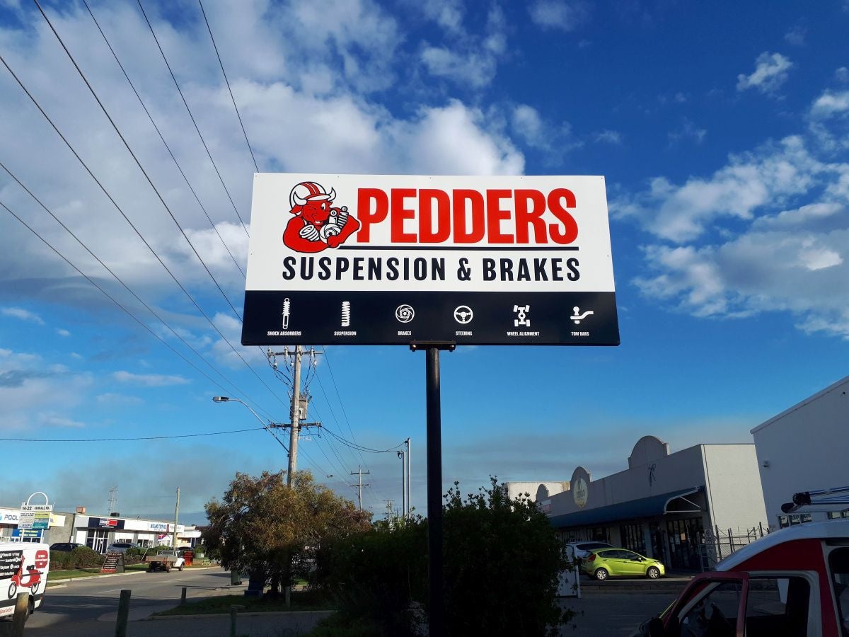 Pedders Store Signage