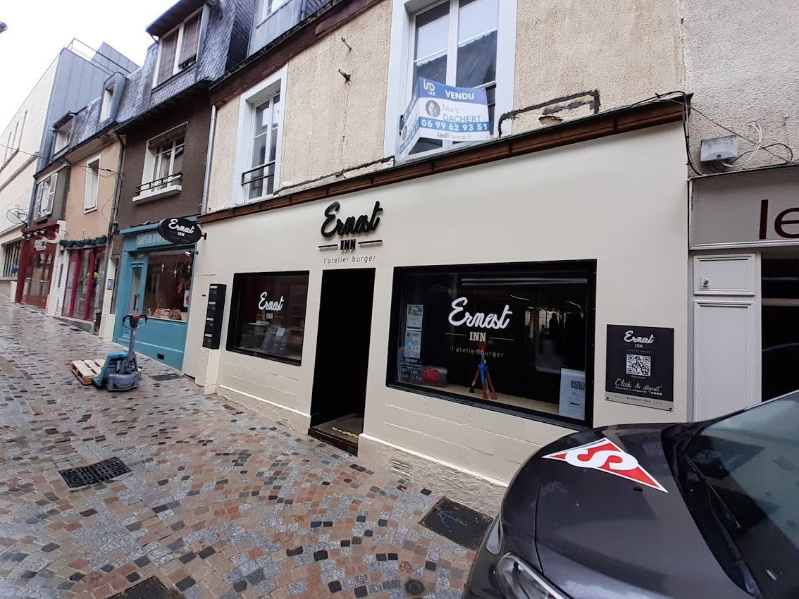 signarama-lemans-enseigne-leds-fabrication-graphique-restaurant-lemans-logo-3d