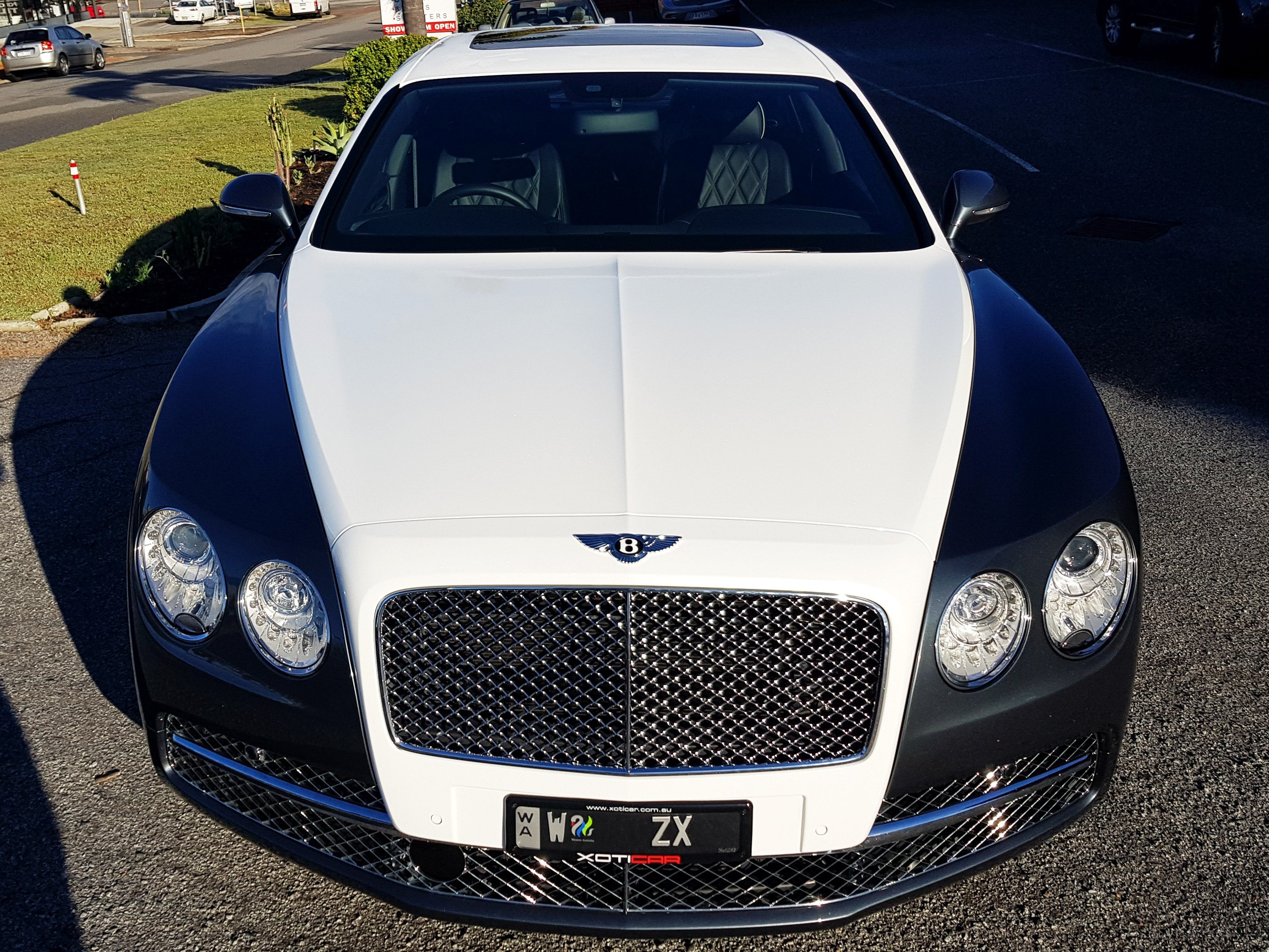 Bentley Flying Spur Colour Change Wrap