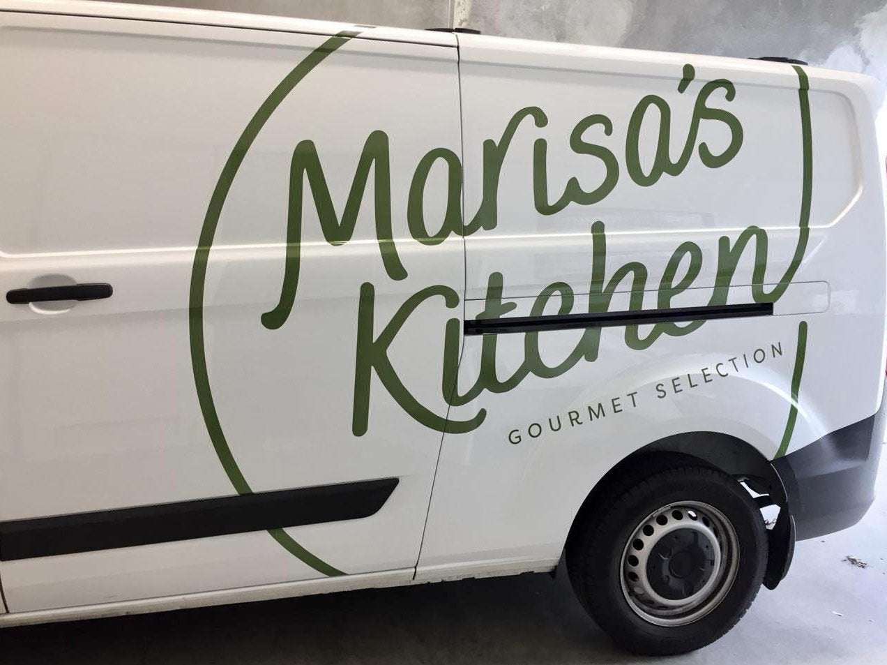 Van Lettering - Marisa's Kitchen -
