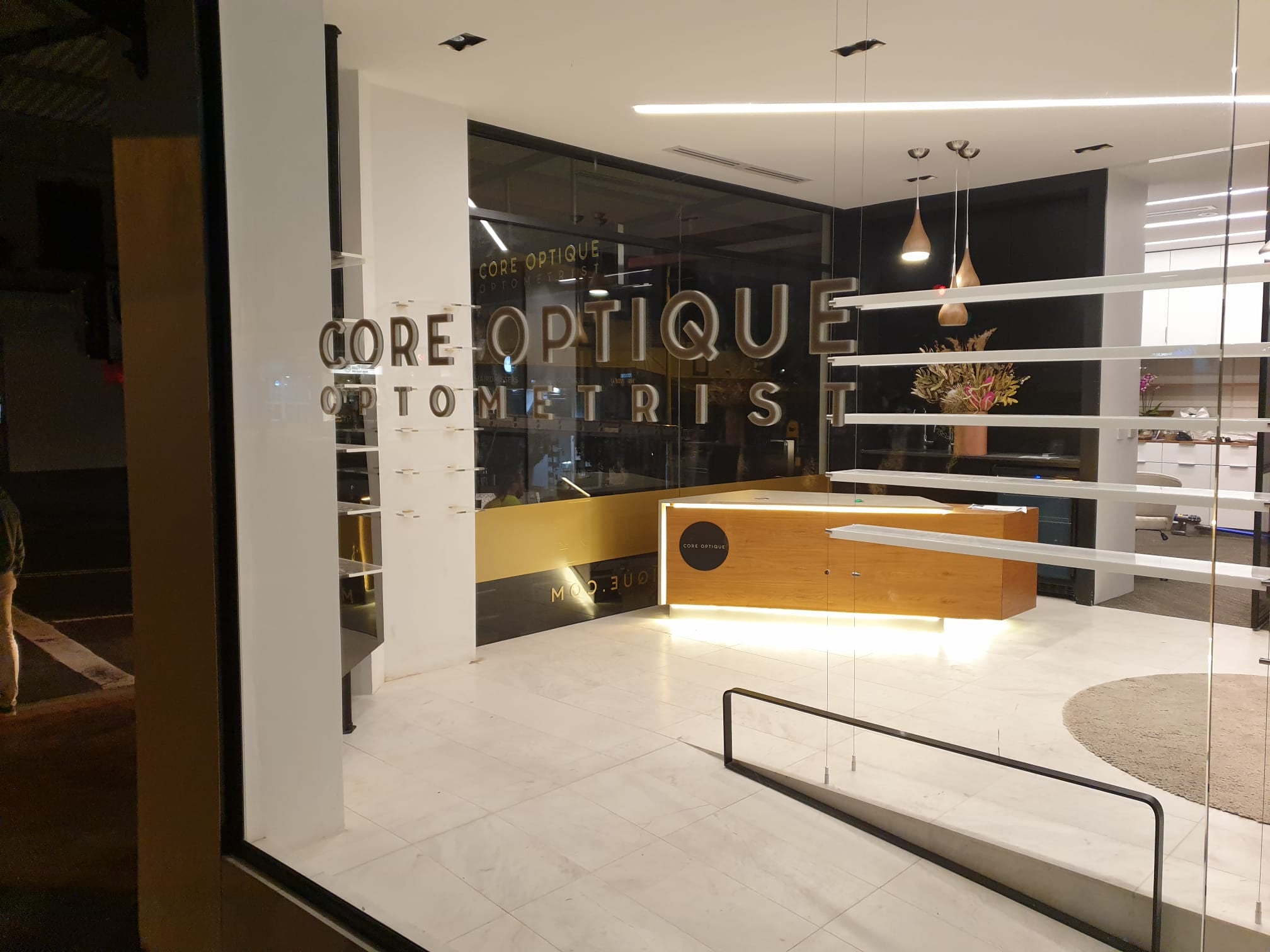 Core Optique Mosman_3d acrylic lettering with gold vinyl