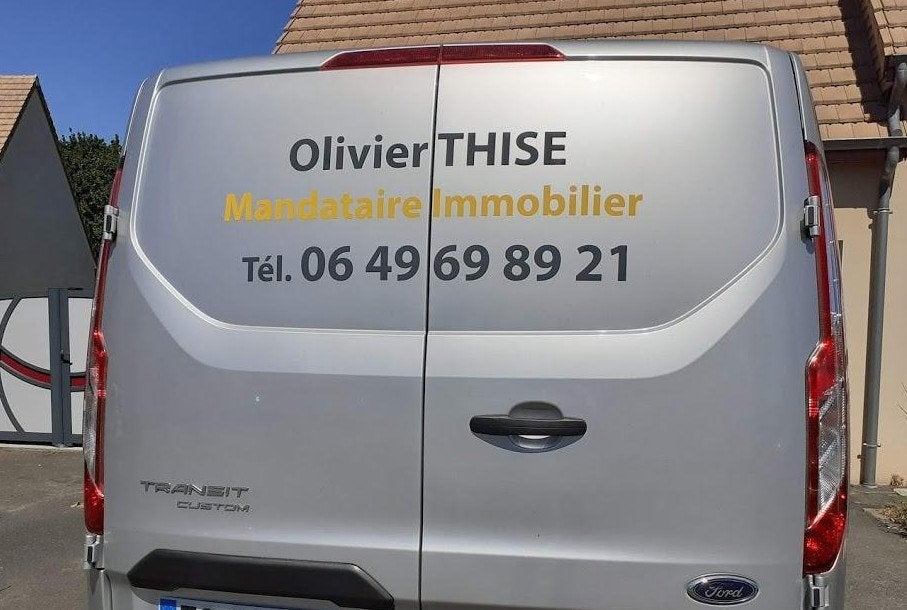 Marquage de Véhicule pour Olivier Thise - Mandataire Immobilier par Signarama Le Mans