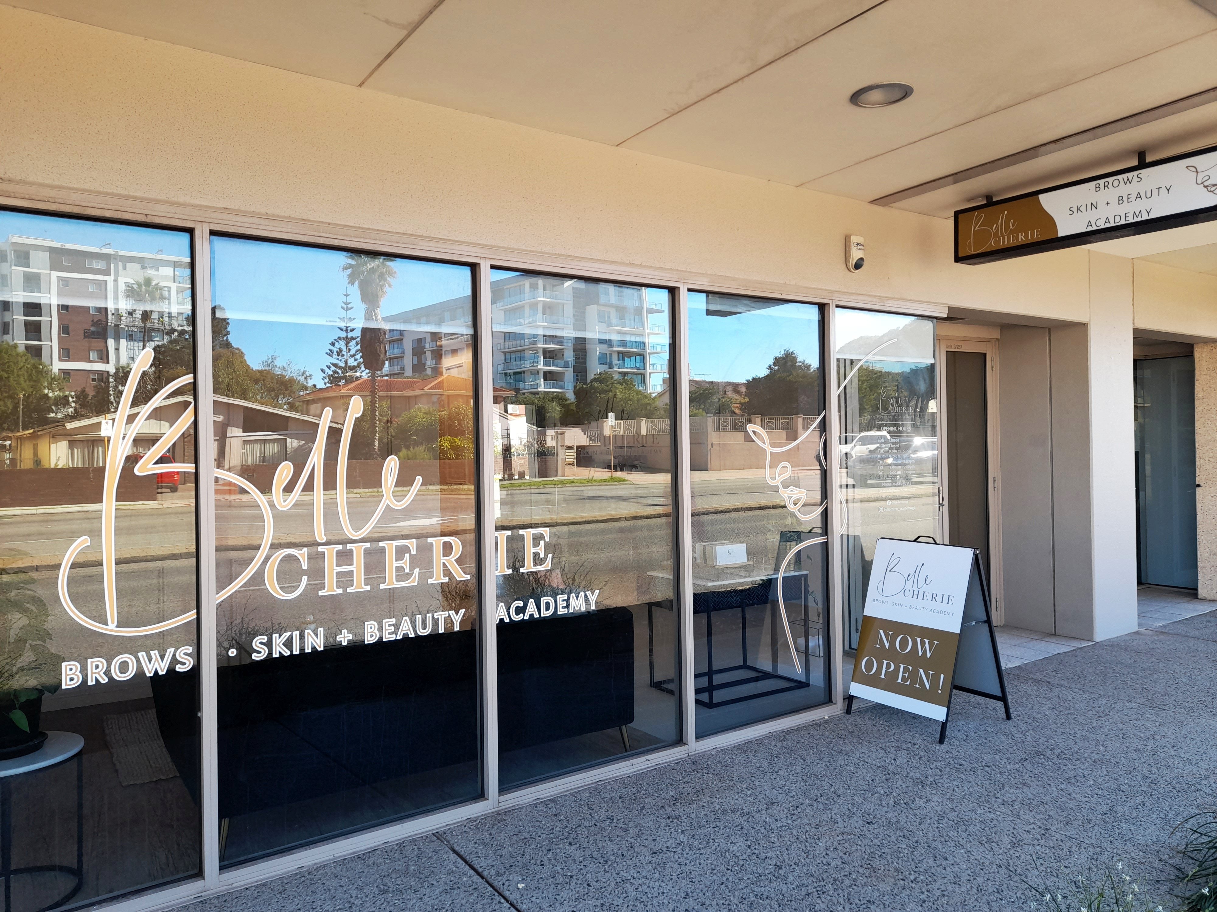 Belle Cherie Shop Signage