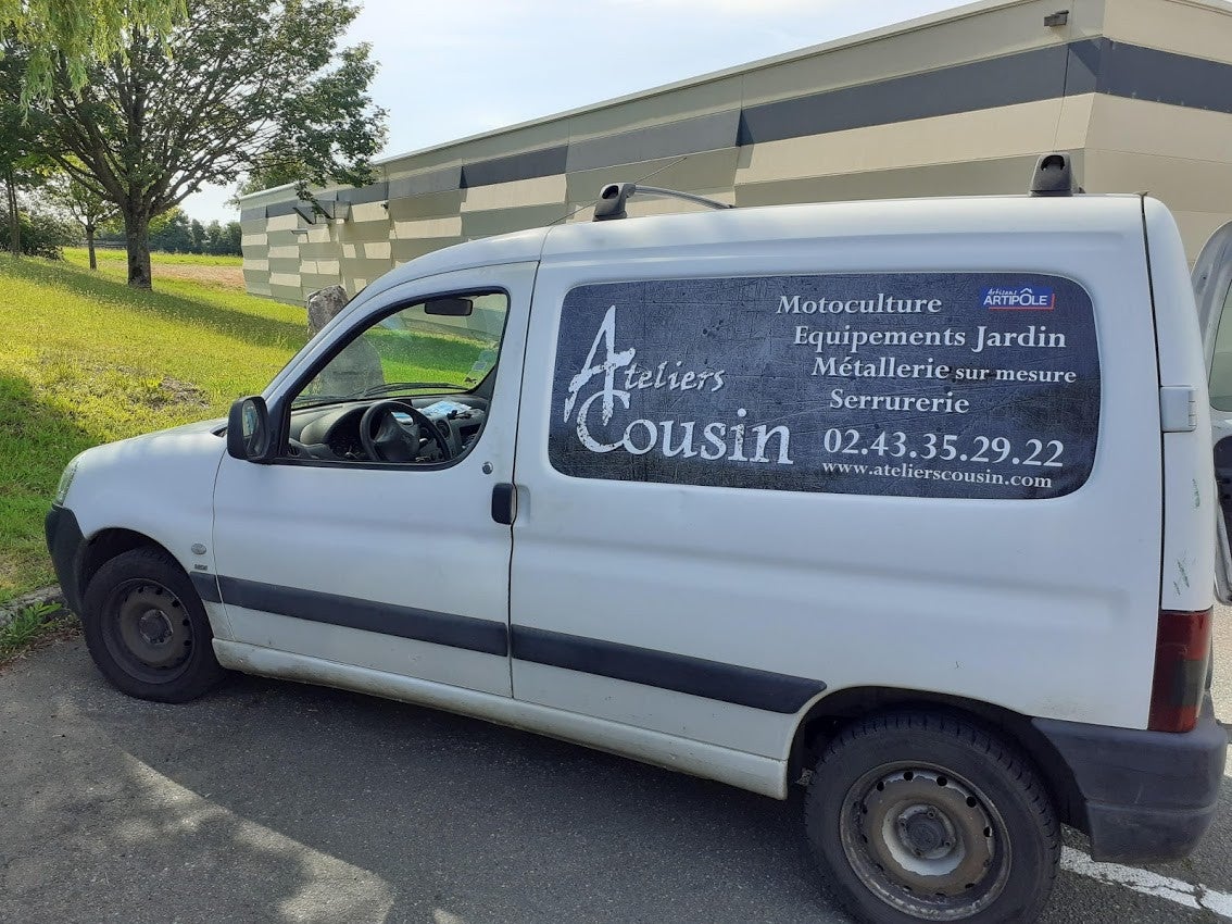#impression#adhésifs#panneaux#enseigne#véhicule#signalétique#artisans#fabrication#signarama#lemans