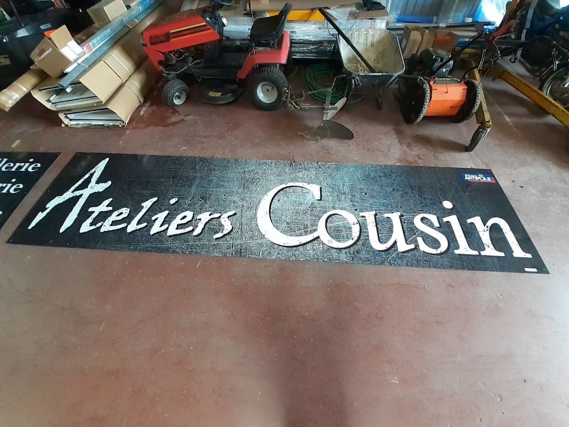 #impression#adhésifs#panneaux#enseigne#véhicule#signalétique#artisans#fabrication#signarama#lemans
