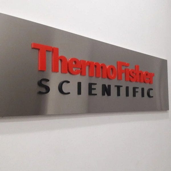 Light box, 3D acrylic lettering, Stainless steel, Channel letters