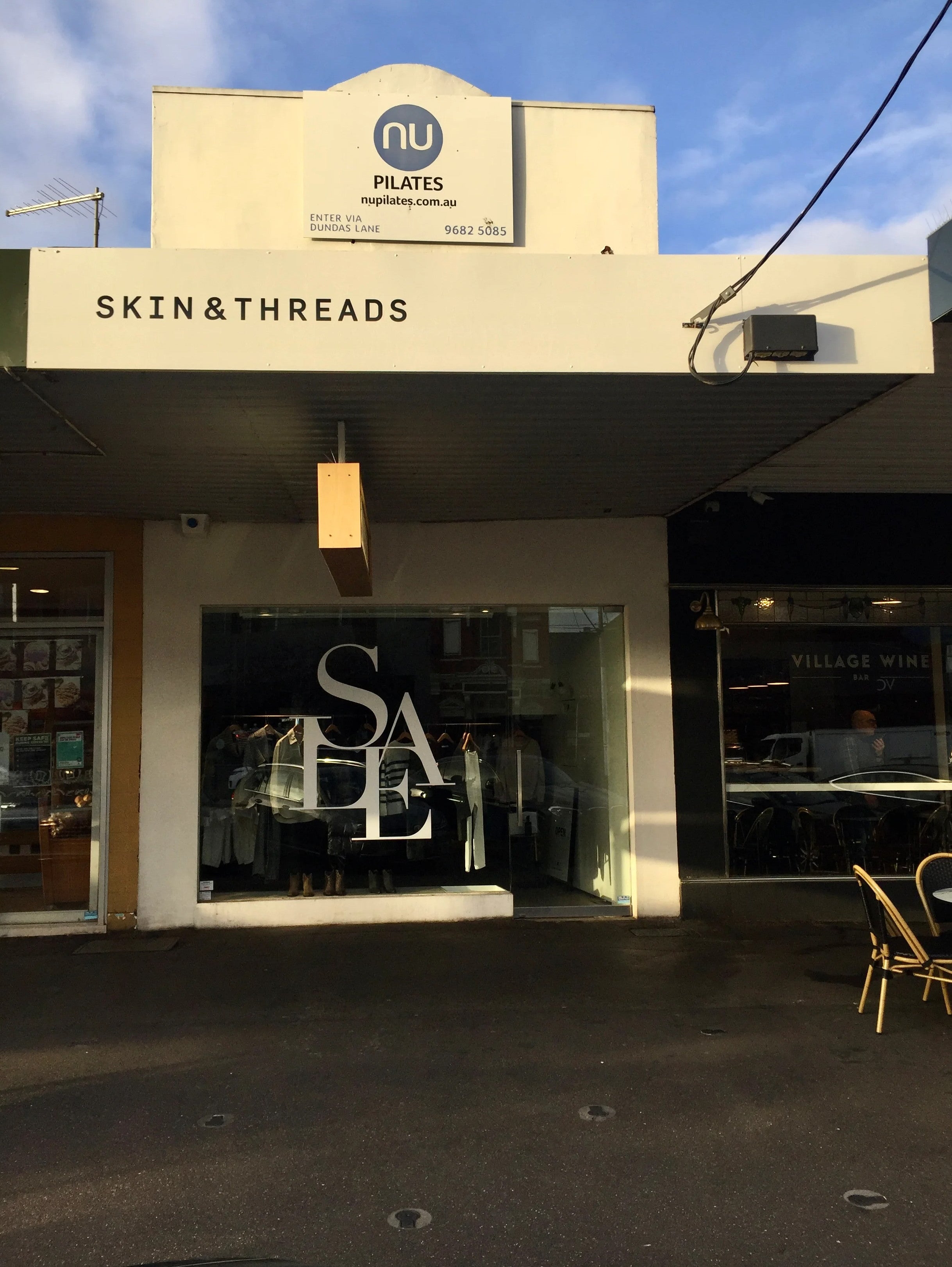 Shopfront Signage - Skin & Threads - Albert Park & Armadale.