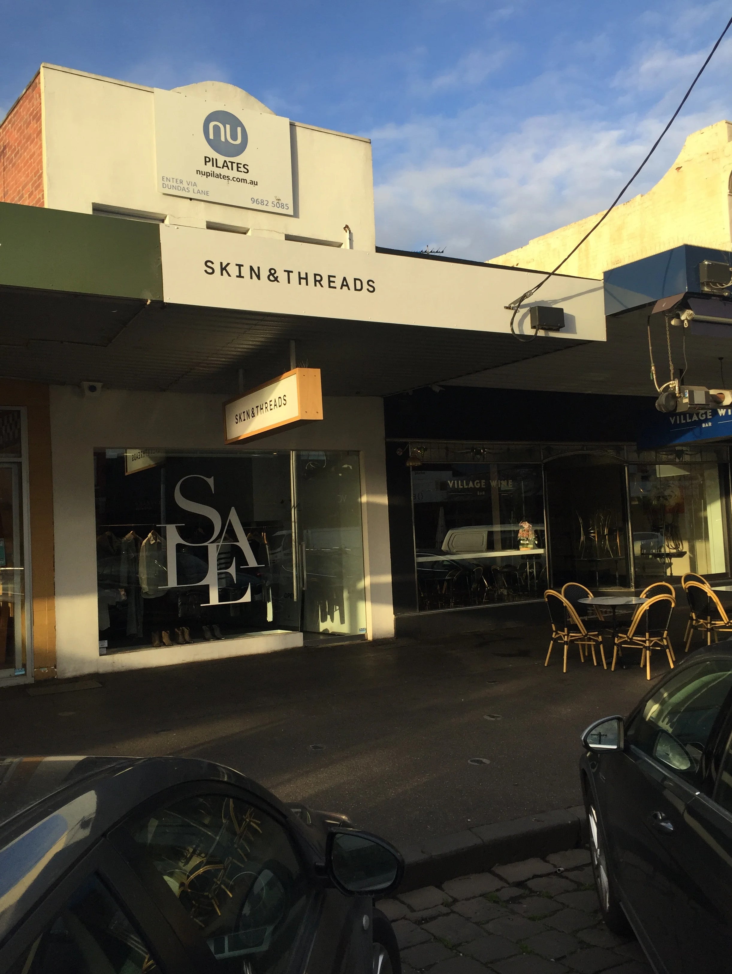 Shopfront Signage - Skin & Threads - Albert Park & Armadale.