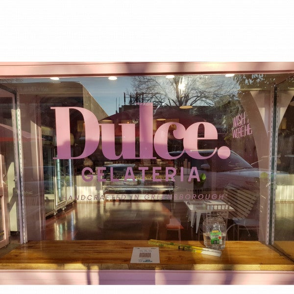 Window Lettering - Dulce Gelateria - Greensborough.