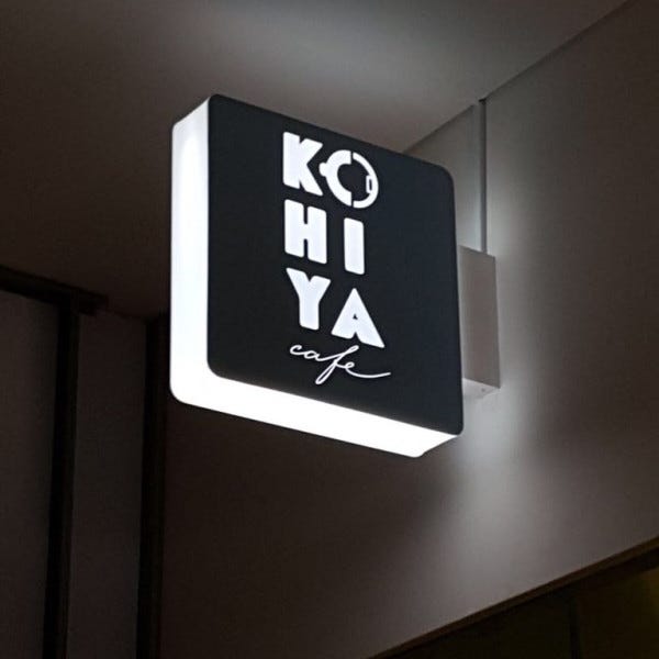 Signarama_Singapore_CBD_Lightbox_hanging__call65570080 (21)