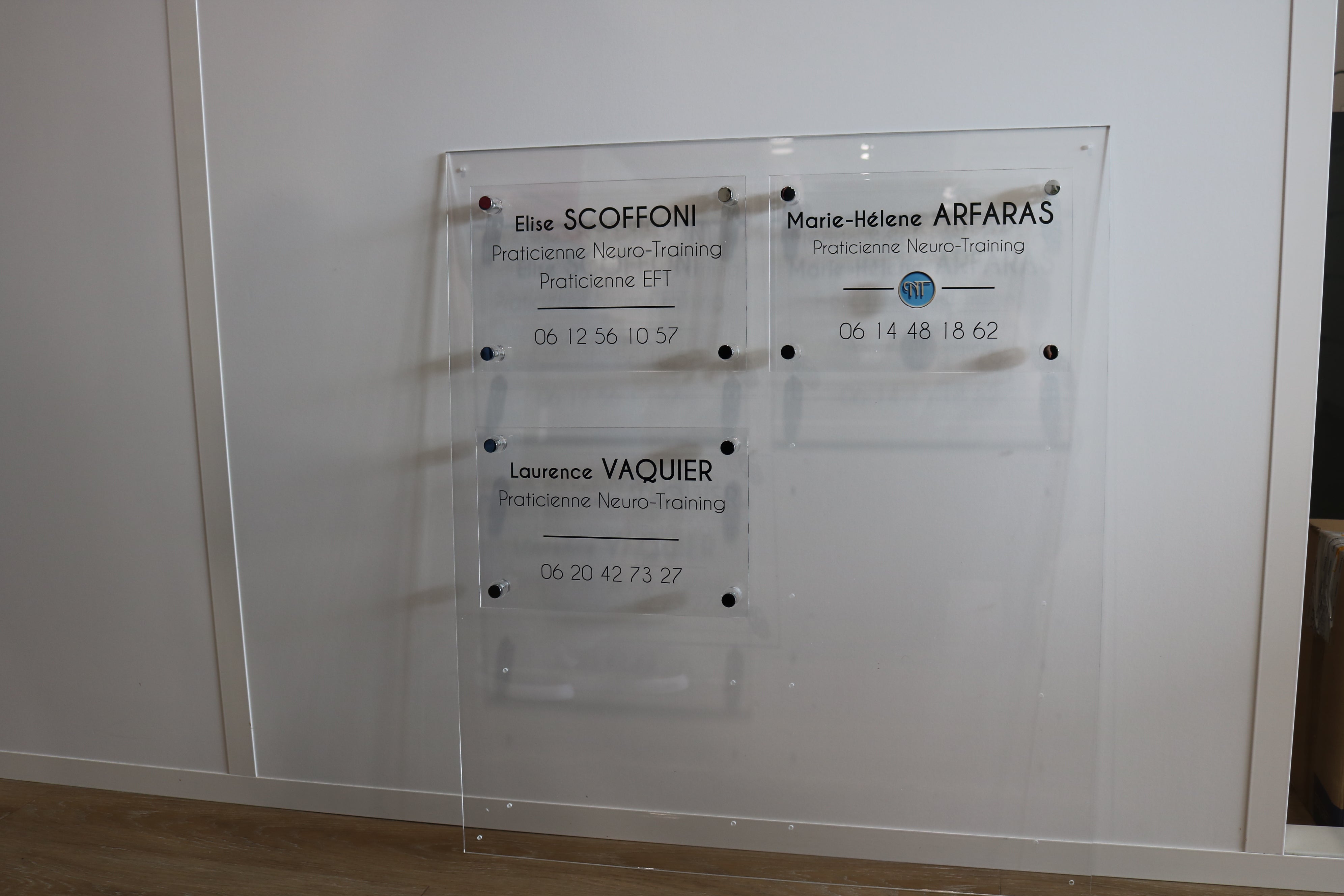 PLAQUE PROFESSIONNELLE PLEXIGLAS