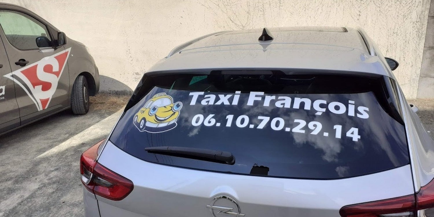 Lettrage voiture