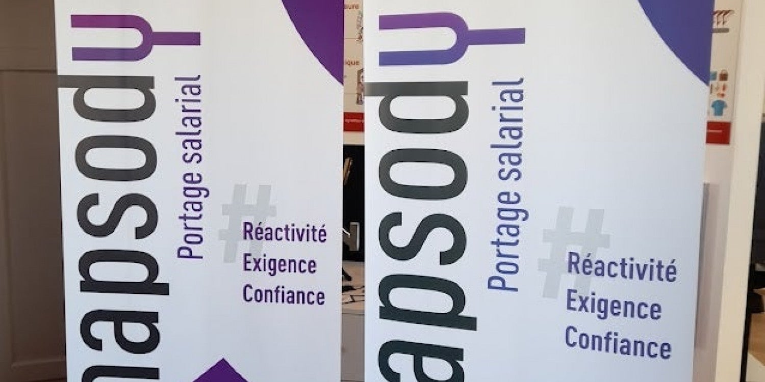 Roll-Up & Stand