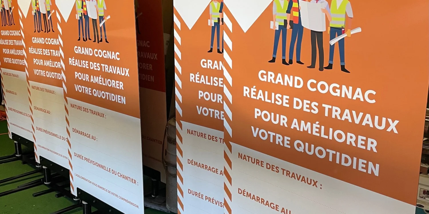 Panneaux de chantier