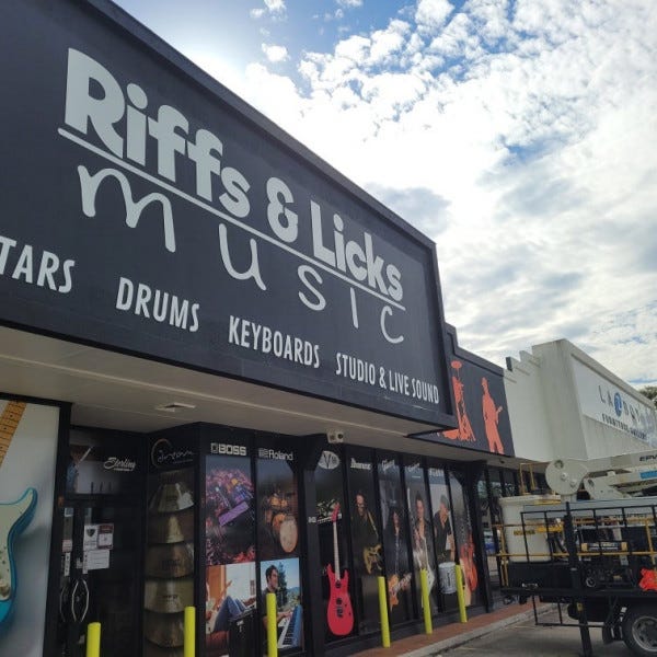 Signarama Helensvale Riffs & Licks 3D lettering and window graphics