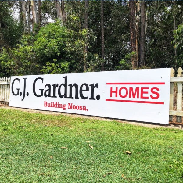 GJ Gardner Homes Sponsor Signage