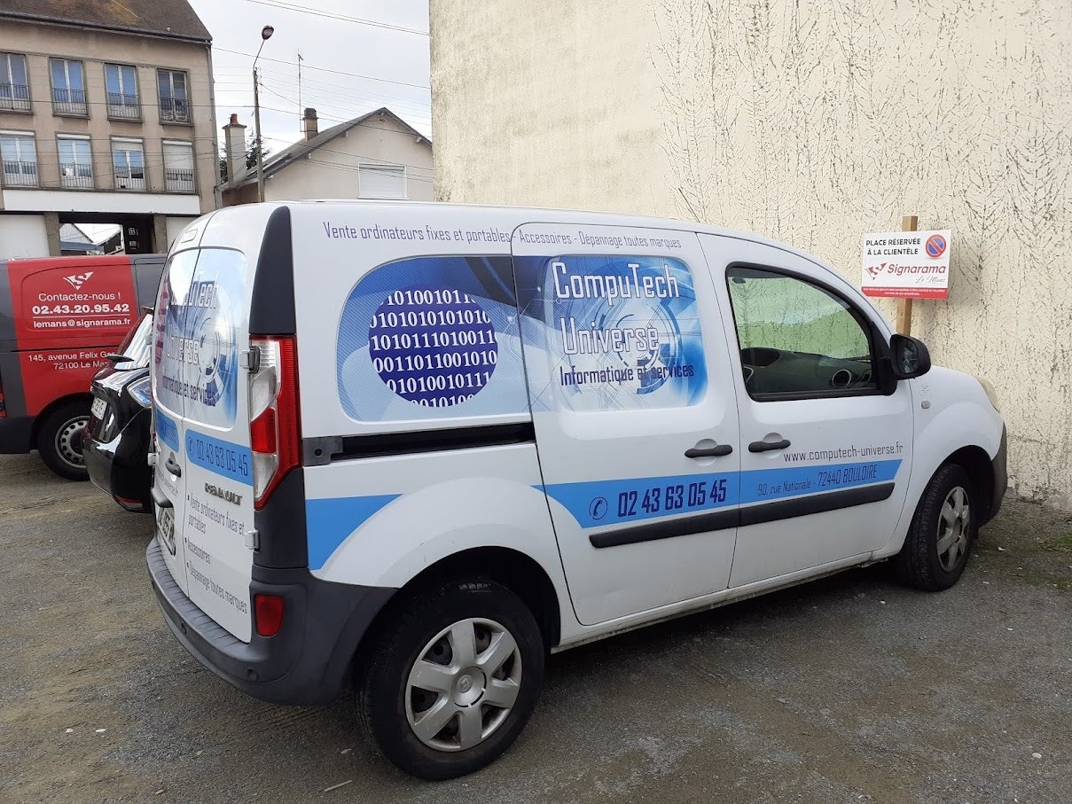 Habillage d'un véhicule pour CompuTech Universe installé à Bouloire par Signarama Le Mans.