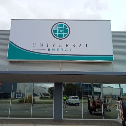 Want a sign that wows without breaking the bank?