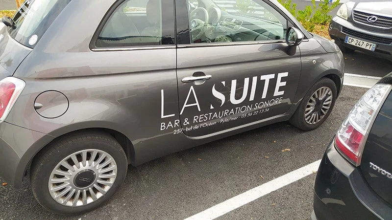 Lettrage véhicule