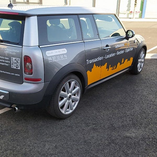 Covering publicitaire sur voiture Mini